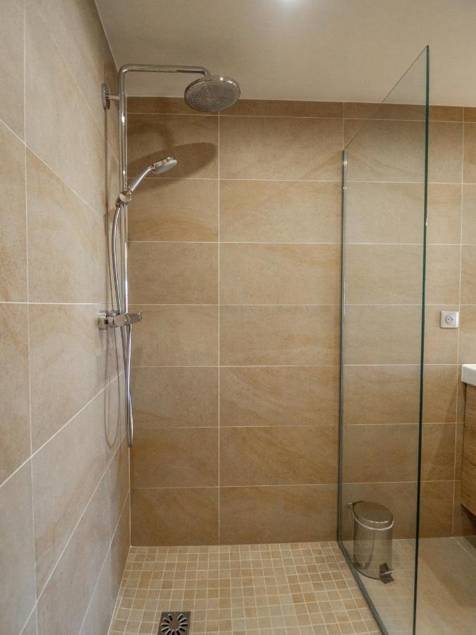 Charmant Appartement Spacieux Pour 6P Vue Mer Vieil アンティーブ エクステリア 写真